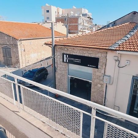 Bee Hostel Pafos Exterior foto
